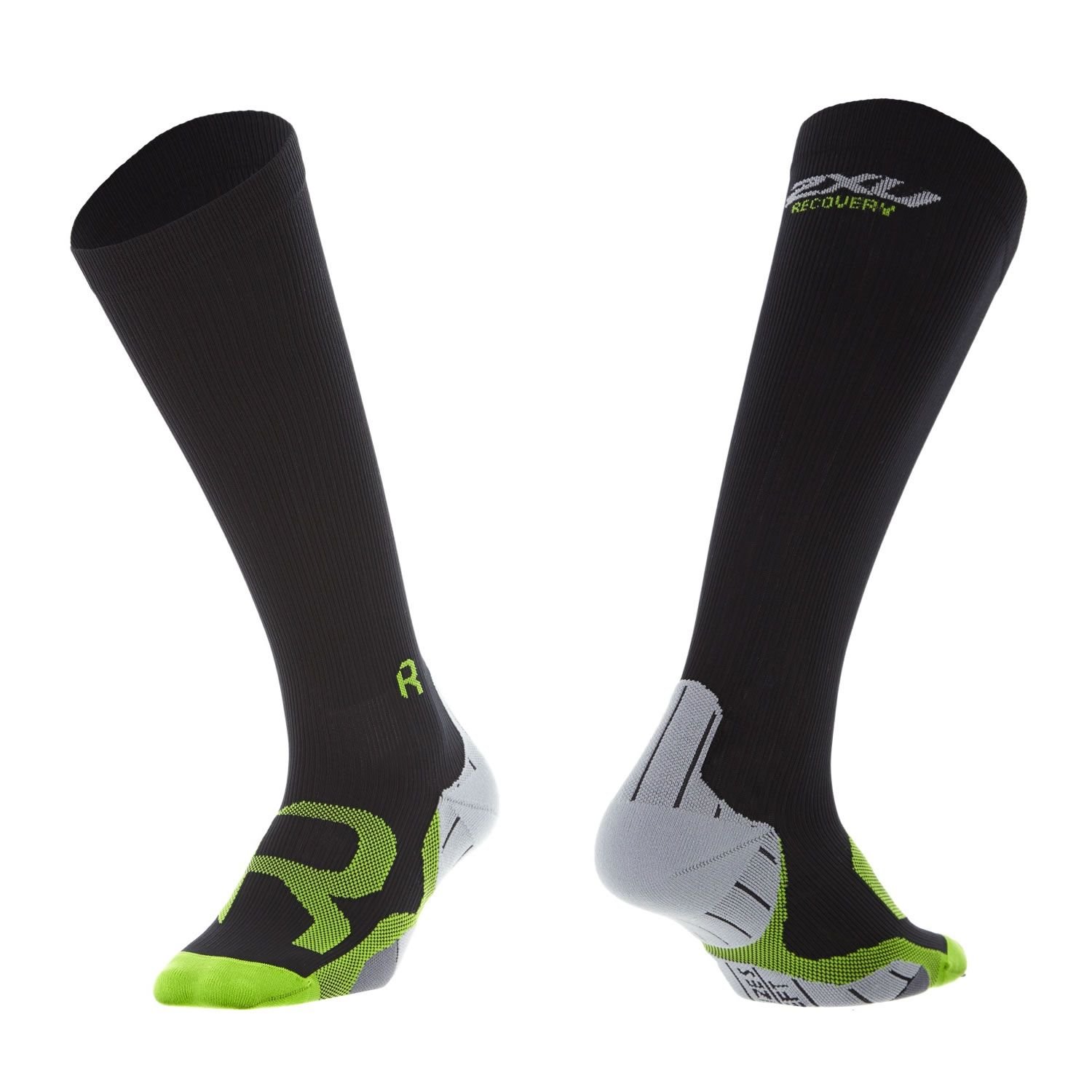 2XU-compression-socks-for-recovery.jpg
